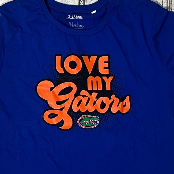 Florida Gators University NCAA Collegiate Womens Sports SOFT Tshirt - Picture 2 of 4